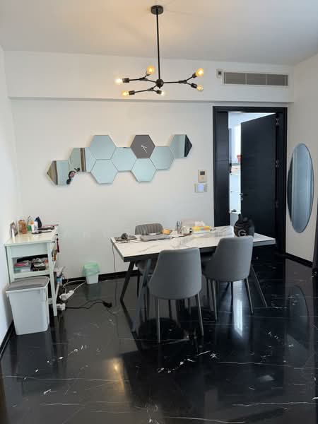 Helios Residences, 17 Cairnhill Circle, 2 Bedrooms, 1,281 sqft, Condominium For Rent, by Angela Ang, 500233083 - Dining Room - PropertyGuru.com.sg