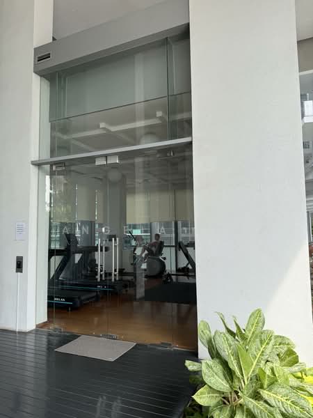Helios Residences, 17 Cairnhill Circle, 2 Bedrooms, 1,281 sqft, Condominium For Rent, by Angela Ang, 500233083 - Gym - PropertyGuru.com.sg