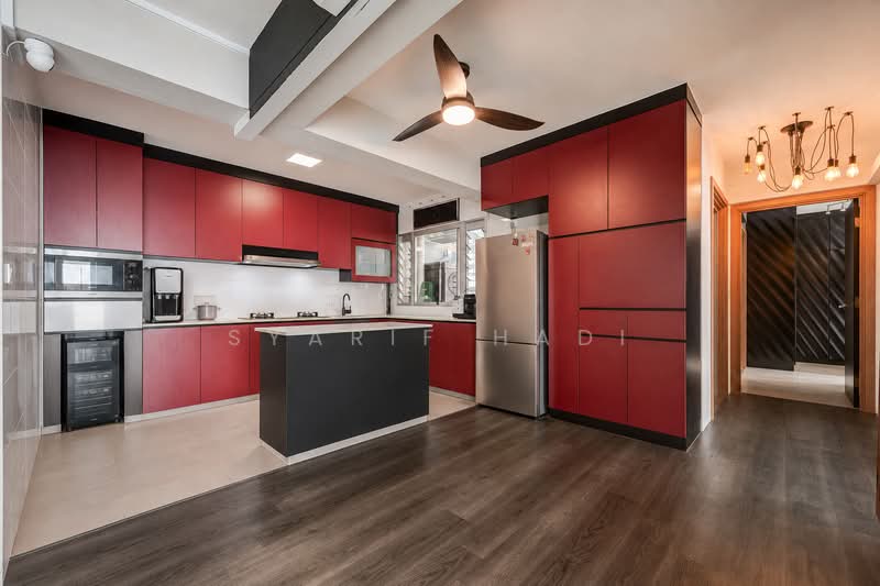 422A Northshore Drive, 422A Northshore Drive, 3 Bedrooms, 1,216 sqft, HDB Flat For Sale, by Syarif Hadi, 500233086 - Kitchen - PropertyGuru.com.sg