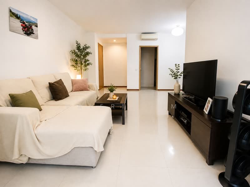 Caspian, 60 Lakeside Drive, 3 Bedrooms, 1,302 sqft, Condominium For Sale, by Valerie Lim, 500233088 - Living Room - PropertyGuru.com.sg