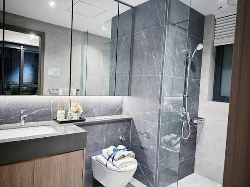 Hillock Green, 22-28 Lentor Central, Mandai / Upper Thomson, 2 Bedrooms, 624 sqft, Condominium For Sale, by Janelle Teo, 500233094 - Bathroom - PropertyGuru.com.sg