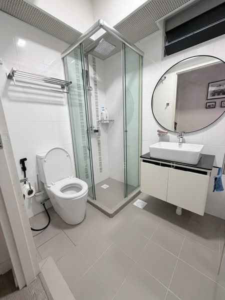17B MacPherson Residency, 17B Circuit Road, 3 Bedrooms, 1,001 sqft, HDB Flat For Rent, by Jyzelle Liu, 500233105 - Bathroom - PropertyGuru.com.sg