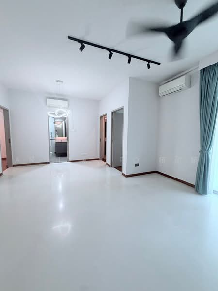 East Signature, 1A Elliot Walk, 3 Bedrooms, 1,001 sqft, Condominium For Rent, by Anthea Yeo 杨丽娇, 500233106 - Living Room - PropertyGuru.com.sg