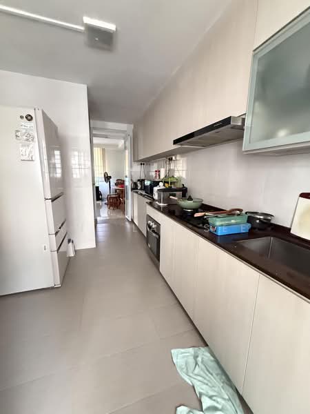 516 Hougang Avenue 10, 516 Hougang Avenue 10, Room Rental, 100 sqft, HDB Flat For Rent, by Ang Lay See, 500233108 - Kitchen - PropertyGuru.com.sg
