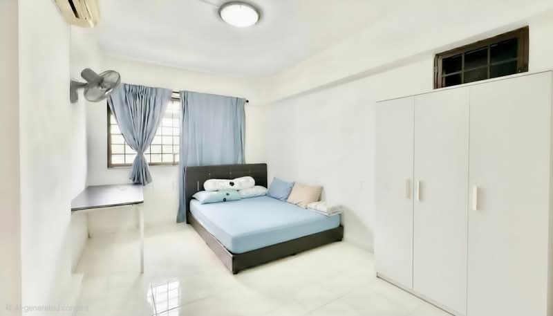 248 Choa Chu Kang Ave 2, Choa Chu Kang Ave 2, 3 Bedrooms, 1,324 sqft, HDB Flat For Sale, by Christine Tan, 500233111 - Bedroom - PropertyGuru.com.sg