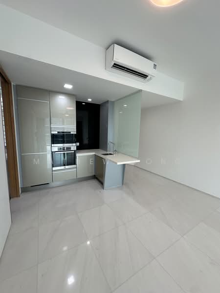 The Vermont On Cairnhill, 12A Cairnhill Rise, 3 Bedrooms, 1,432 sqft, Apartment For Rent, by Mathew Wong, 500233112 - Kitchen - PropertyGuru.com.sg