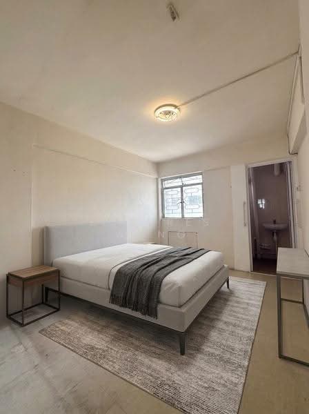 180 Bukit Batok West Avenue 8, 180 Bukit Batok West Avenue 8, Dairy Farm / Bukit Panjang / Choa Chu Kang, 2 Bedrooms, 721 sqft, HDB Flat For Sale, by Dolores Wong, 500233117 - Bedroom - PropertyGuru.com.sg