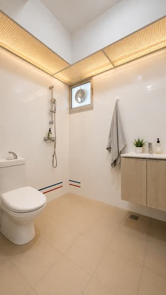 437A Bukit Batok West Avenue 5, 437A Bukit Batok West Avenue 5, Dairy Farm / Bukit Panjang / Choa Chu Kang, 3 Bedrooms, 1,216 sqft, HDB Flat For Sale, by Sam Chan, 500233119 - Common Bathroom - PropertyGuru.com.sg
