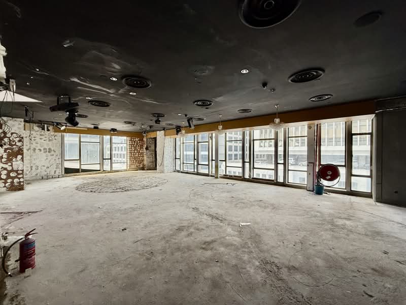 Rare F&B Space @ City Hall Vicinity | Great Frontage | Rarely Available, , 2,143 sqft, Food & Beverage For Rent, by Sean Pang, 500233124 - Interior - CommercialGuru.com.sg