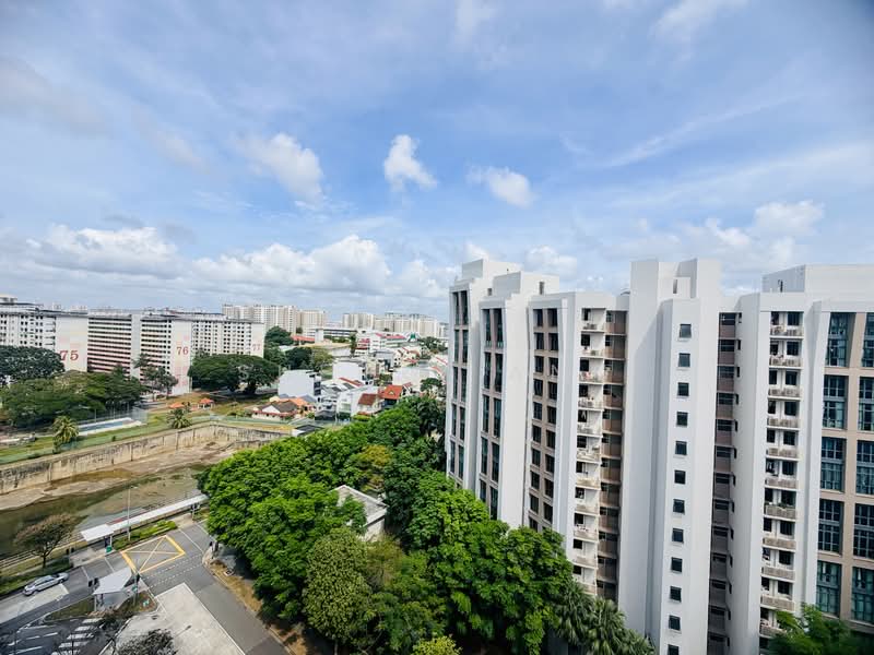 Urban Vista, 22 Tanah Merah Kechil Link, 2 Bedrooms, 614 sqft, Condominium For Sale, by Sherry Ang, 500233127 - Exterior - PropertyGuru.com.sg