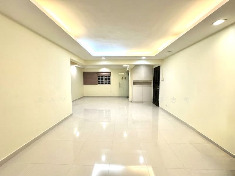 263 Jurong East Street 24, 263 Jurong East Street 24, 3 Bedrooms, 1,302 sqft, HDB Flat For Sale, by Davon Chai 蔡忠伦, 500233129 - Living Room - PropertyGuru.com.sg