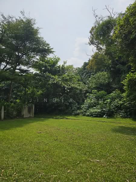 The Edgewater, 211 Jalan Loyang Besar, Changi Airport / Changi Village, 3 Bedrooms, 2,400 sqft, Condominium For Sale, by Jinder Lim, 500233131 - Garden - PropertyGuru.com.sg