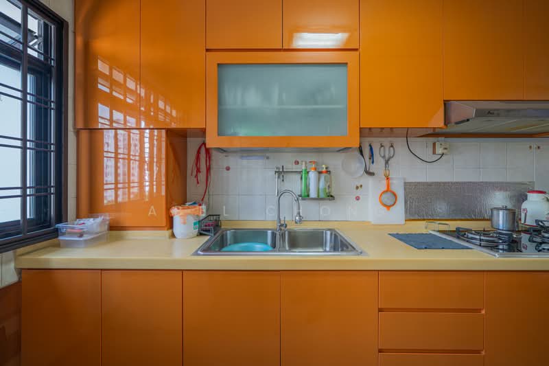414 Sembawang Drive, 414 Sembawang Drive, 3 Bedrooms, 1,184 sqft, HDB Flat For Sale, by Abel Chong, 500233136 - Kitchen - PropertyGuru.com.sg