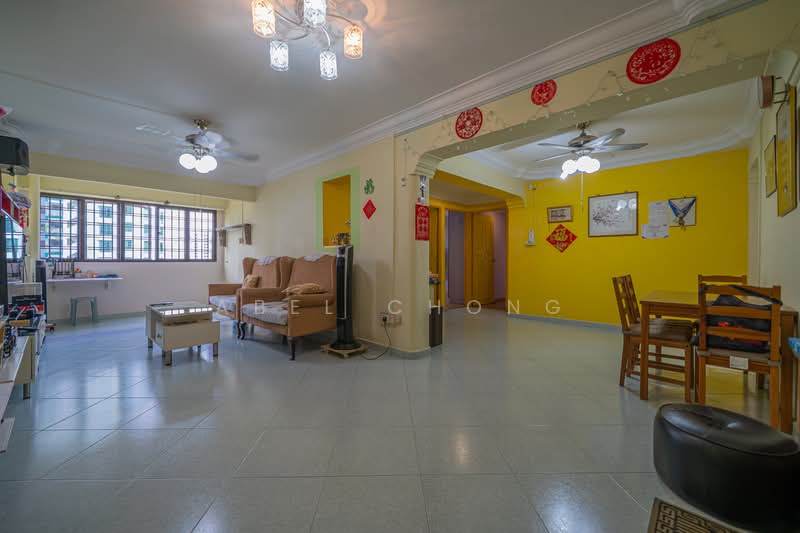 414 Sembawang Drive, 414 Sembawang Drive, 3 Bedrooms, 1,184 sqft, HDB Flat For Sale, by Abel Chong, 500233136 - Living Room - PropertyGuru.com.sg