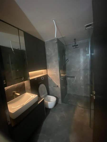 Irwell Hill Residences, 2 Irwell Hill, Studio, 398 sqft, Condominium For Sale, by Jason Chia, 500233139 - Bathroom - PropertyGuru.com.sg
