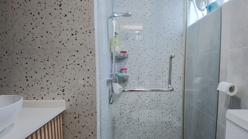 664 Yishun Avenue 4, 664 Yishun Avenue 4, 4 Bedrooms, 1,948 sqft, HDB Flat For Sale, by Nick Goh, 500233147 - Bathroom - PropertyGuru.com.sg