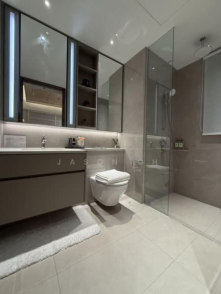 The LakeGarden Residences, 80 Yuan Ching Road, 3 Bedrooms, 2,002 sqft, Condominium For Sale, by Jason Oh, 500233159 - Bathroom - PropertyGuru.com.sg