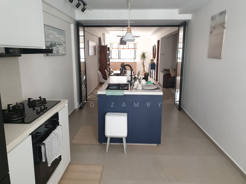 549 Bedok North Avenue 1, 549 Bedok North Avenue 1, 2 Bedrooms, 882 sqft, HDB Flat For Rent, by Md Zamry, 500233162 - Kitchen - PropertyGuru.com.sg