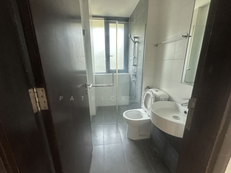 Espa, 10 Cashew Road, 2 Bedrooms, 904 sqft, Condominium For Rent, by Patrick Yin, 500233177 - Bathroom - PropertyGuru.com.sg