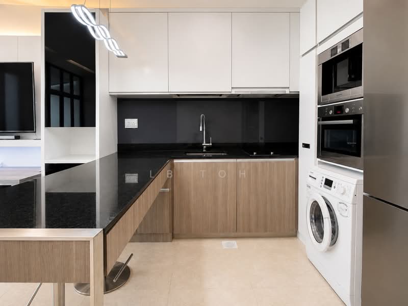 Seahill, West Coast Crescent, 1 Bedroom, 786 sqft, Condominium For Sale, by LB Toh, 500233181 - Kitchen - PropertyGuru.com.sg