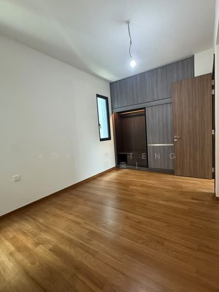 Belgravia Ace, 100 Belgravia Drive, 5 Bedrooms, 3,929 sqft, Semi-Detached House For Sale, by Adrian Teng (郑景荣), 500233182 - Bedroom - PropertyGuru.com.sg