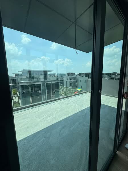 Belgravia Ace, 100 Belgravia Drive, 5 Bedrooms, 3,929 sqft, Semi-Detached House For Sale, by Adrian Teng (郑景荣), 500233182 - Balcony - PropertyGuru.com.sg