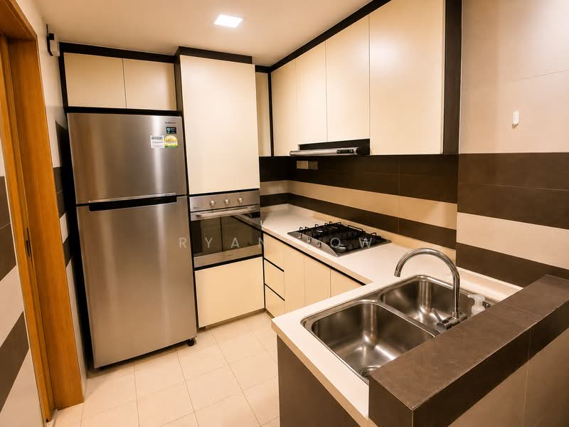 Sea Avenue Residences, 11 Sea Avenue, 2 Bedrooms, 904 sqft, Condominium For Rent, by Ryan Low, 500233187 - Kitchen - PropertyGuru.com.sg