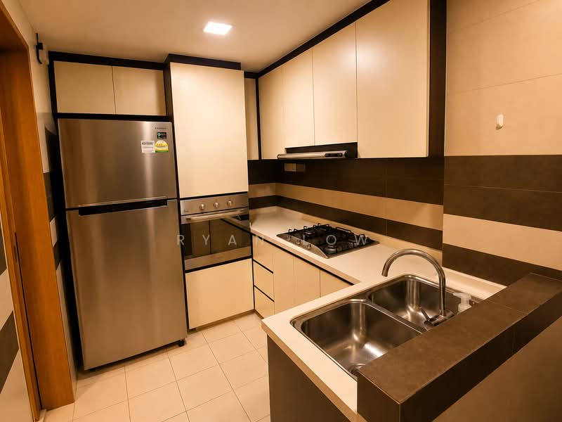 Sea Avenue Residences, 11 Sea Avenue, 2 Bedrooms, 904 sqft, Condominium For Rent, by Ryan Low, 500233187 - Kitchen - PropertyGuru.com.sg