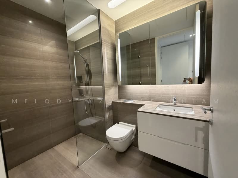 Lloyd SixtyFive, 65 Lloyd Road, 3 Bedrooms, 2,422 sqft, Condominium For Rent, by Melody Azyliae Chiam, 500233190 - Bathroom - PropertyGuru.com.sg