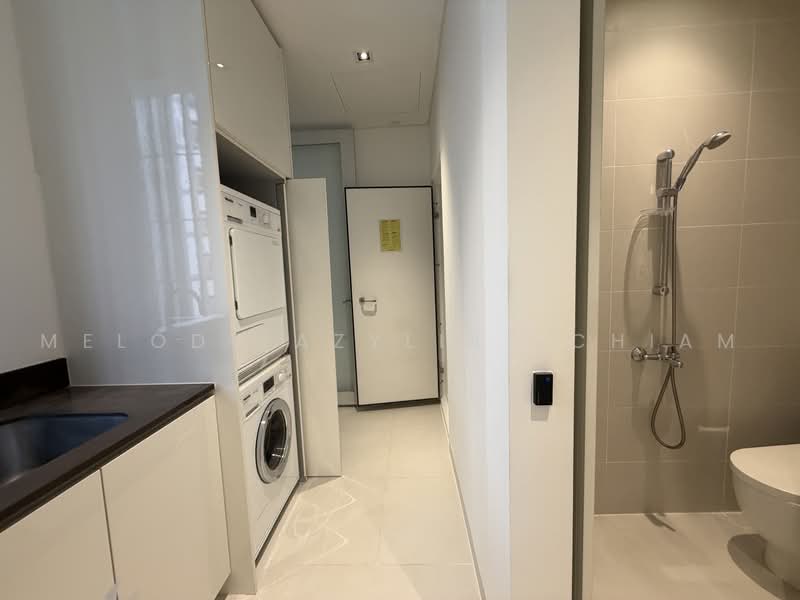 Lloyd SixtyFive, 65 Lloyd Road, 3 Bedrooms, 2,422 sqft, Condominium For Rent, by Melody Azyliae Chiam, 500233190 - Bathroom - PropertyGuru.com.sg