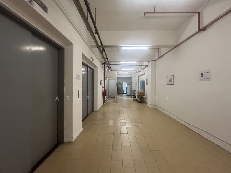 Genting Building, 83 Genting Lane, Macpherson / Potong Pasir, 1,360 sqft, Light Industrial (B1) For Rent, by Able S.K Toh, 500233191 - Corridor - CommercialGuru.com.sg
