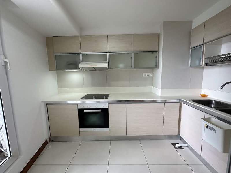 The Sail @ Marina Bay, 6 Marina Boulevard, 4 Bedrooms, 2,099 sqft, Condominium For Sale, by Connie Chai, 500233195 - Kitchen - PropertyGuru.com.sg