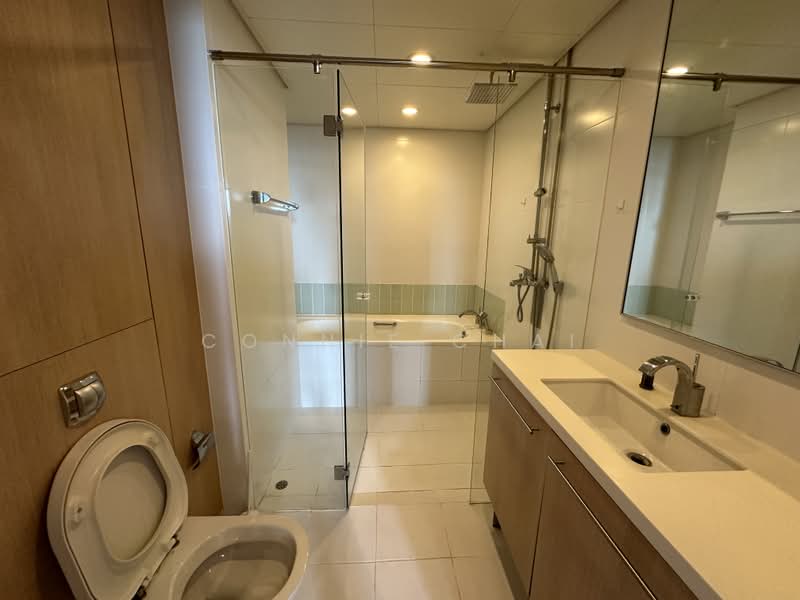 The Sail @ Marina Bay, 6 Marina Boulevard, 4 Bedrooms, 2,099 sqft, Condominium For Sale, by Connie Chai, 500233195 - Bathroom - PropertyGuru.com.sg