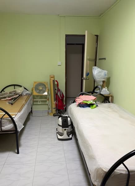 131 Choa Chu Kang Avenue 1, 131 Choa Chu Kang Avenue 1, Room Rental, 100 sqft, HDB Flat For Rent, by Aiden Chong, 500233196 - Bedroom - PropertyGuru.com.sg