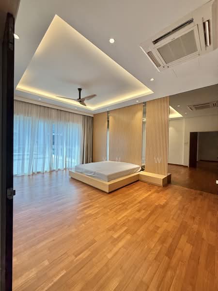 Stunning Punggol Seventeen Avenue Detached, Punggol Seventeenth Avenue, 6 Bedrooms, 6,000 sqft, Detached House For Sale, by Berlyn Aw, 500233201 - Bedroom - PropertyGuru.com.sg