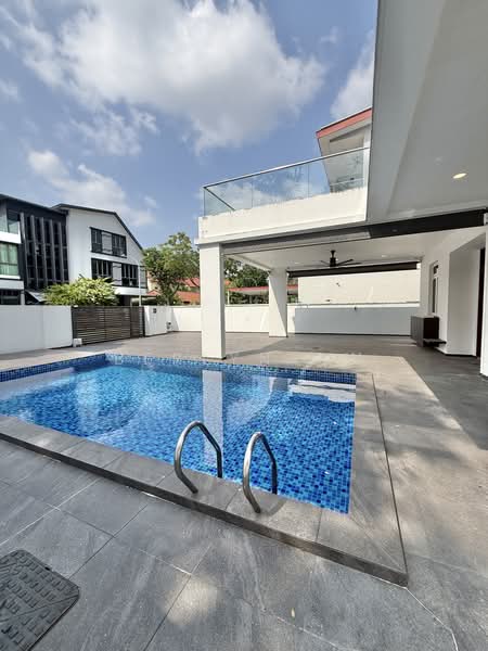 Stunning Ponggol Seventeen Avenue Detached, Ponggol Seventeenth Avenue / Punggol Seventeenth Avenue, 6 Bedrooms, 6,000 sqft, Detached House For Sale, by Berlyn Aw, 500233201 - Exterior - PropertyGuru.com.sg