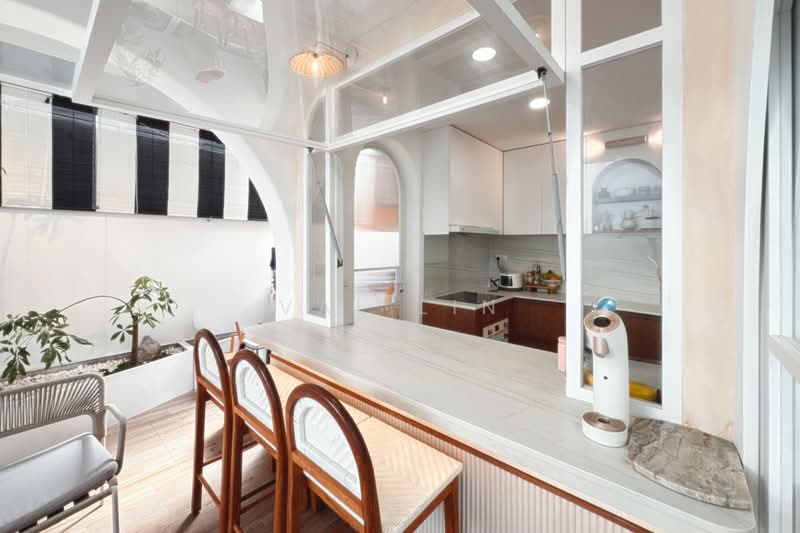 D19 New Semi-D Mint Condition with Lift & Pool, 6 Mins Walk to MRT, Newly Built 2023, Kingswear Avenue/ Cowdray Avenue/ Farleigh Avenue/ Serangoon Garden Estate, 6 Bedrooms, 4,800 sqft, Semi-Detached House For Sale, by Val Lin, 500233202 - Kitchen - PropertyGuru.com.sg