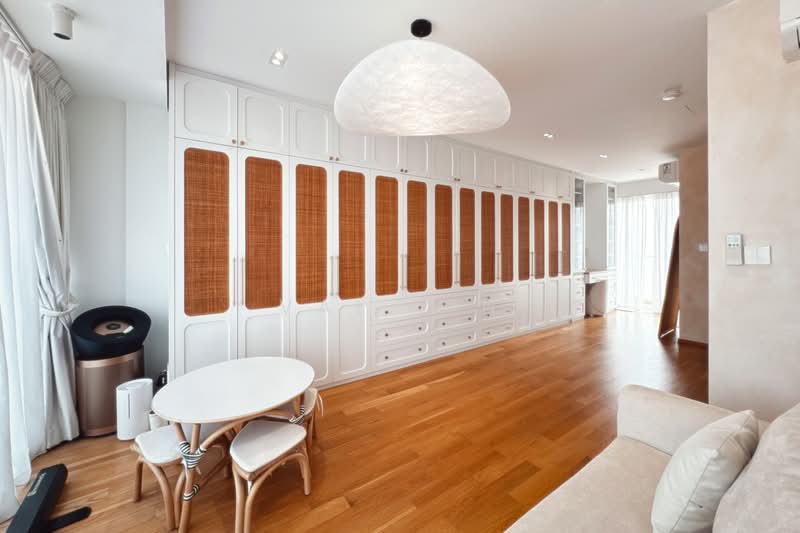 D19 New Semi-D Mint Condition with Lift & Pool, 6 Mins Walk to MRT, Newly Built 2023, Kingswear Avenue/ Cowdray Avenue/ Farleigh Avenue/ Serangoon Garden Estate, 6 Bedrooms, 4,800 sqft, Semi-Detached House For Sale, by Val Lin, 500233202 - Interior - PropertyGuru.com.sg