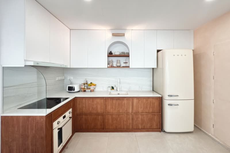 D19 New Semi-D Mint Condition with Lift & Pool, 6 Mins Walk to MRT, Newly Built 2023, Kingswear Avenue/ Cowdray Avenue/ Farleigh Avenue/ Serangoon Garden Estate, 6 Bedrooms, 4,800 sqft, Semi-Detached House For Sale, by Val Lin, 500233202 - Kitchen - PropertyGuru.com.sg