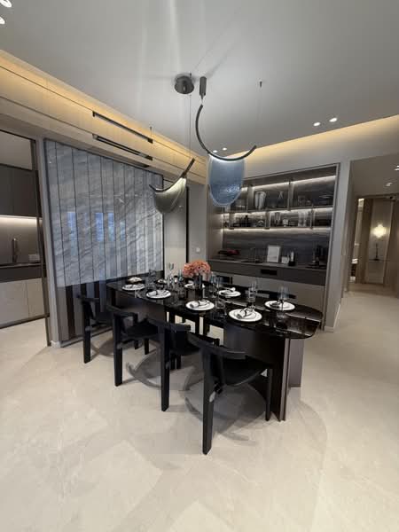 Union Square Residences, 28 Havelock Road,, 4 Bedrooms, 1,518 sqft, Condominium For Sale, by KK Lee, 500233206 - Dining area - PropertyGuru.com.sg