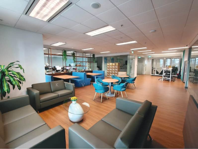 Bugis MRT, Lift Lobby Frontage Fitted Office, , 2,895 sqft, Office For Rent, by Kelvin Teo, 500233207 - Interior - CommercialGuru.com.sg