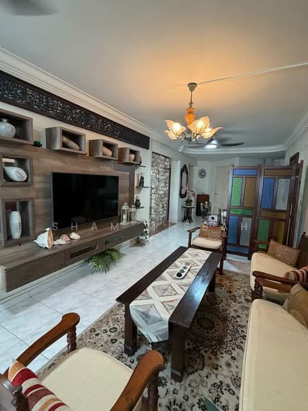 462 Choa Chu Kang Avenue 4, 462 Choa Chu Kang Avenue 4, Dairy Farm / Bukit Panjang / Choa Chu Kang, 4 Bedrooms, 1,323 sqft, HDB Flat For Sale, by Sham Misbah, 500233211 - Living Room - PropertyGuru.com.sg