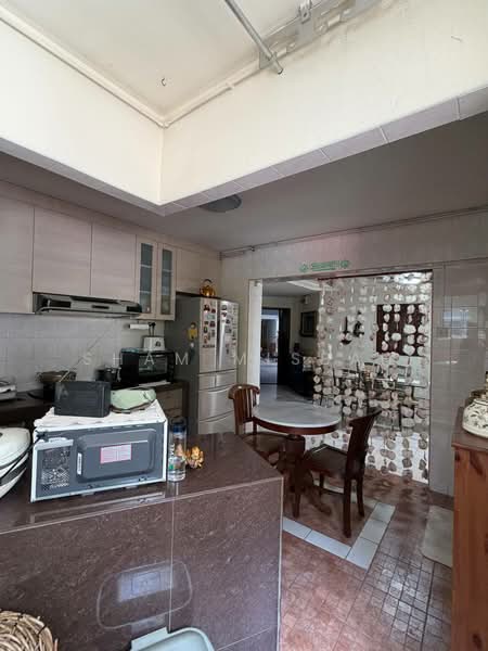 462 Choa Chu Kang Avenue 4, 462 Choa Chu Kang Avenue 4, Dairy Farm / Bukit Panjang / Choa Chu Kang, 4 Bedrooms, 1,323 sqft, HDB Flat For Sale, by Sham Misbah, 500233211 - Kitchen - PropertyGuru.com.sg