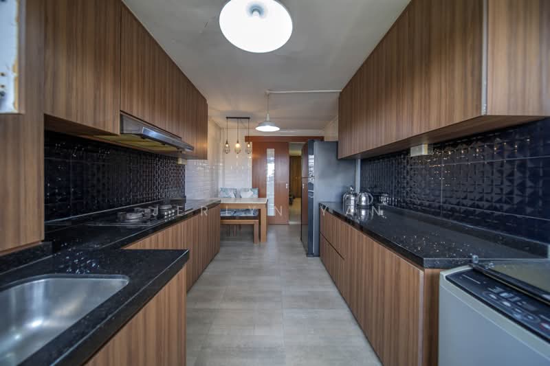 177 Ang Mo Kio Avenue 4, 177 Ang Mo Kio Avenue 4, 3 Bedrooms, 980 sqft, HDB Flat For Sale, by Jerlyn Yan, 500233220 - Kitchen - PropertyGuru.com.sg