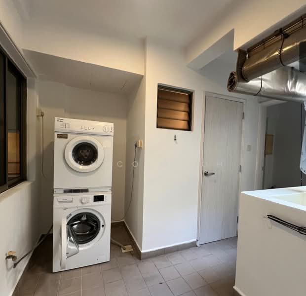 Cavenagh Lodge, 81 Cavenagh Road, 4 Bedrooms, 1,648 sqft, Apartment For Rent, by Malcolm Toh, 500233224 - Interior - PropertyGuru.com.sg