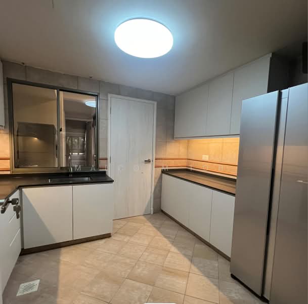 Cavenagh Lodge, 81 Cavenagh Road, 4 Bedrooms, 1,648 sqft, Apartment For Rent, by Malcolm Toh, 500233224 - Kitchen - PropertyGuru.com.sg