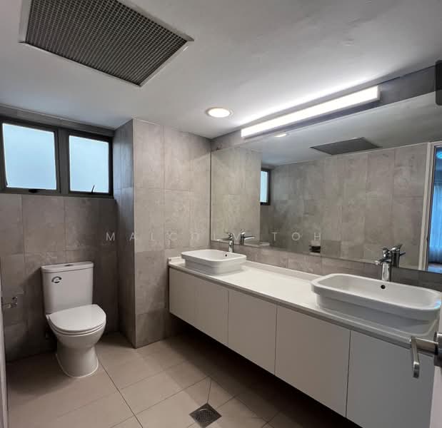Cavenagh Lodge, 81 Cavenagh Road, 4 Bedrooms, 1,648 sqft, Apartment For Rent, by Malcolm Toh, 500233224 - Bathroom - PropertyGuru.com.sg