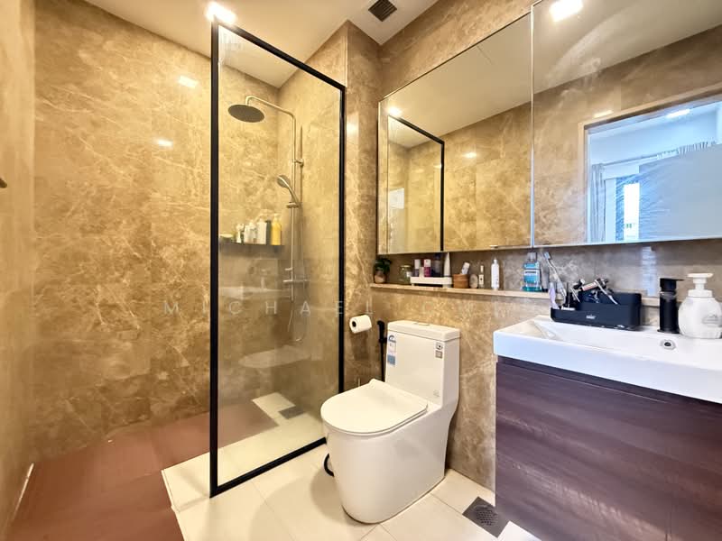 Boathouse Residences, 23 Upper Serangoon View, 1 Bedroom, 624 sqft, Condominium For Sale, by Michael Chen, 500233237 - Bathroom - PropertyGuru.com.sg