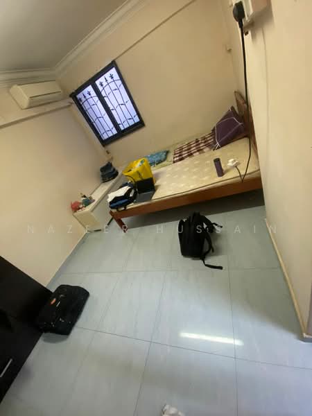 2 Lorong Lew Lian, 2 Lorong Lew Lian, 2 Bedrooms, 700 sqft, HDB Flat For Rent, by Nazeer Hussain, 500233243 - Bedroom - PropertyGuru.com.sg