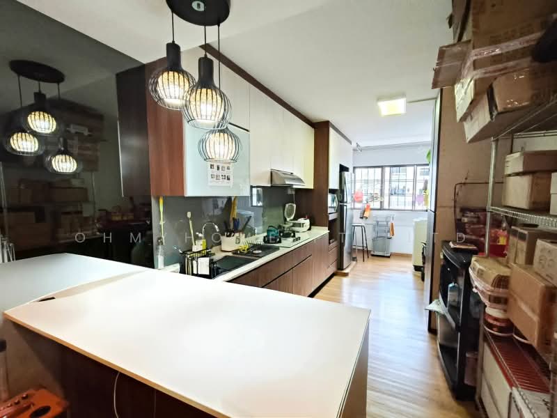 349 Woodlands Avenue 3, 349 Woodlands Avenue 3, 3 Bedrooms, 904 sqft, HDB Flat For Sale, by JESLYN LIM, 500233244 - Kitchen - PropertyGuru.com.sg